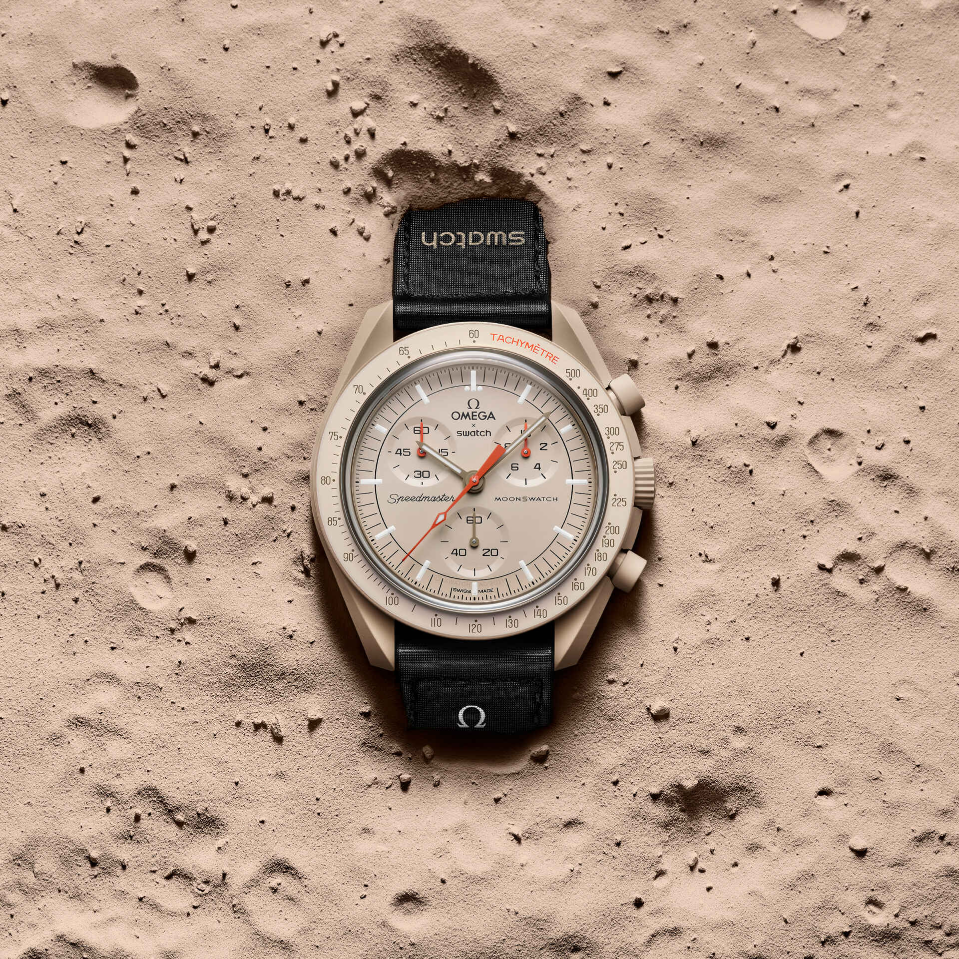 Omega x Swatch Bioceramic MoonSwatch "Mission to Saturn